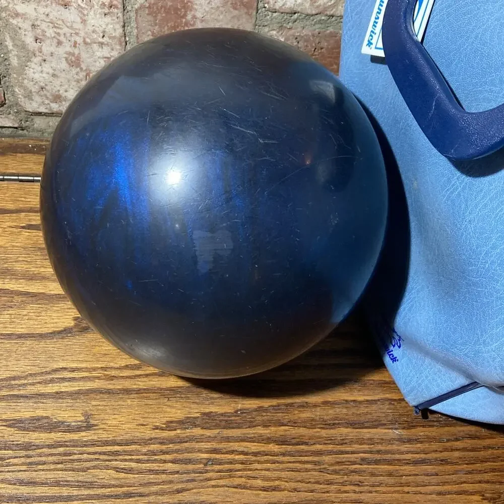 Brunswick bowling ball (Crown Jewel) and Brunswick bag vintage